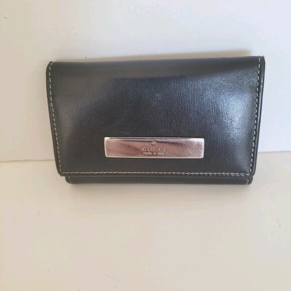 Gucci Logo Plate Key Holder Wallet Case Leather Small Unisex Black Trifold - Picture 1 of 10
